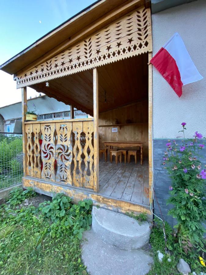 Lentekhi Guest House Konstanta Kültér fotó