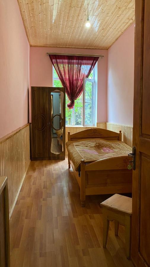 Lentekhi Guest House Konstanta Kültér fotó
